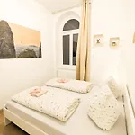 Urlaubsmagie - Ferienwohnung Unterholz - Sauna & Saisonaler Pool Sebnitz