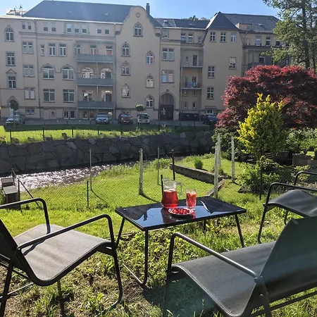 Apartman Urlaubsmagie - Unterholz - Sauna & Saisonaler Pool Sebnitz
