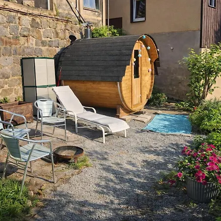 Urlaubsmagie - Unterholz - Sauna & Saisonaler Pool Sebnitz